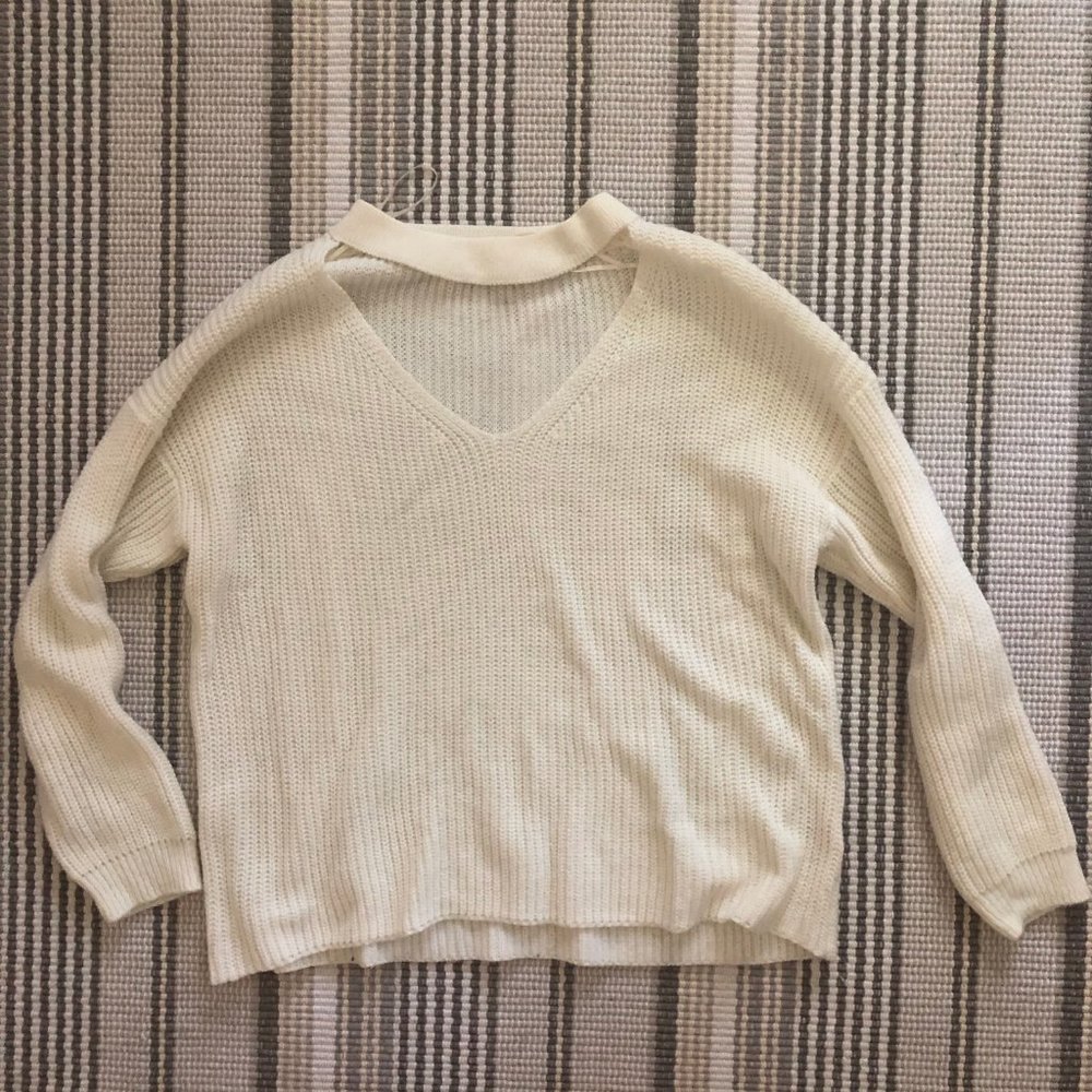 White Sweater - Picture 2 of 4